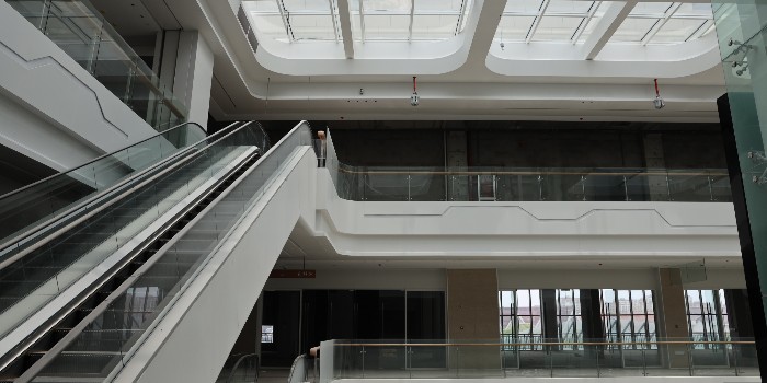 造型鋁單板在鋁單板生產廠家如何形成不同的藝術造型？